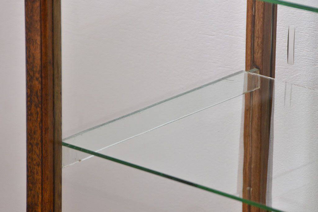 レトロ家具　昭和レトロ　シンプルで大振りなアンティークガラスケース(ショーケース、飾り棚)