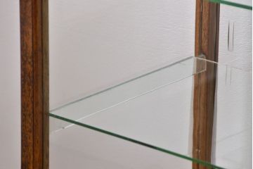レトロ家具　昭和レトロ　シンプルで大振りなアンティークガラスケース(ショーケース、飾り棚)