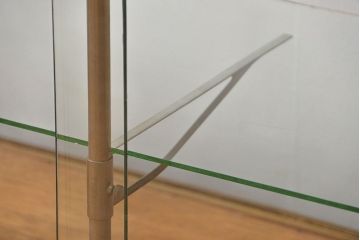 レトロ家具　昭和レトロ　シンプルで大振りなアンティークガラスケース(ショーケース、飾り棚)