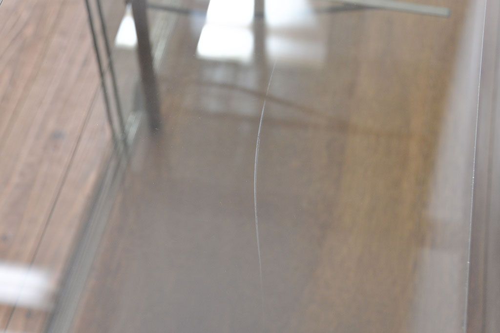 レトロ家具　昭和レトロ　シンプルで大振りなアンティークガラスケース(ショーケース、飾り棚)