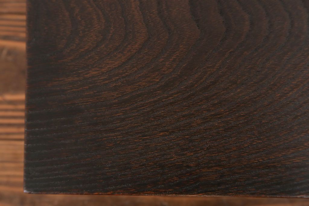 アンティーク雑貨　古民具・骨董　古い欅材の脚付き花台(飾り台)