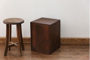 アンティーク家具　アンティーク　総栗材の五段小引出し (ドロワー)