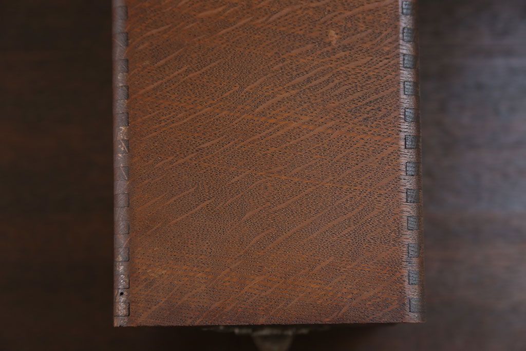 レトロ家具　昭和レトロ 古いナラ材!小さなカードケース (小引き出し、図書館、図書室)