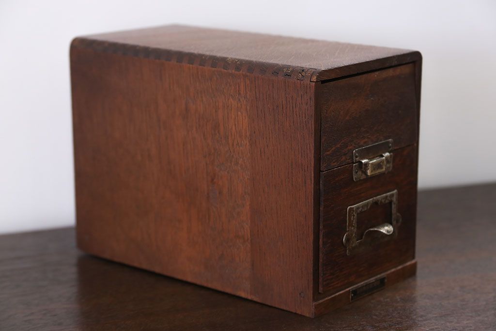 レトロ家具　昭和レトロ 古いナラ材!小さなカードケース (小引き出し、図書館、図書室)