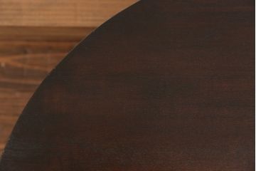 アンティーク家具　アンティーク 古い栓材の小振りな丸型ちゃぶ台 (テーブル、机)