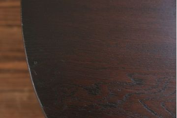 アンティーク家具　アンティーク 古い栓材の小振りな丸型ちゃぶ台 (テーブル、机)