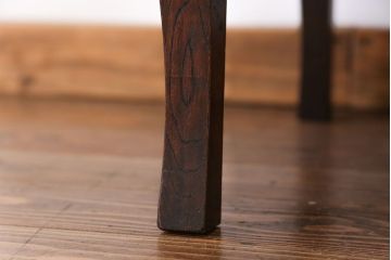 アンティーク家具　アンティーク 古い栓材の小振りな丸型ちゃぶ台 (テーブル、机)