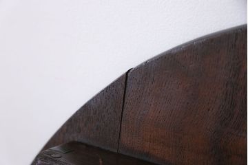 アンティーク家具　アンティーク 古い栓材の小振りな丸型ちゃぶ台 (テーブル、机)