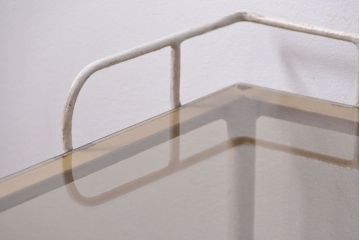 アンティーク家具　アンティーク　ガラス天板のペイントキャスターワゴン(サイドテーブル・キッチンワゴン)
