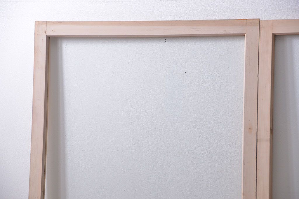 アンティーク　ペンキのはげたシンプルなガラス戸2枚セット (引き戸)