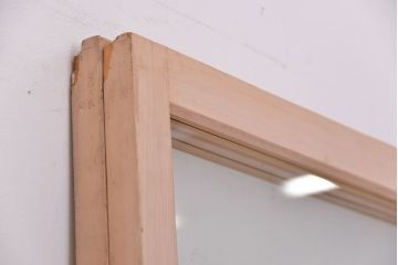 アンティーク　ペンキのはげたシンプルなガラス戸2枚セット (引き戸)