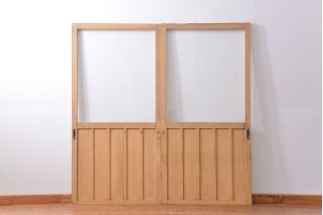 アンティーク　ペンキのはげたシンプルなガラス戸2枚セット (引き戸)