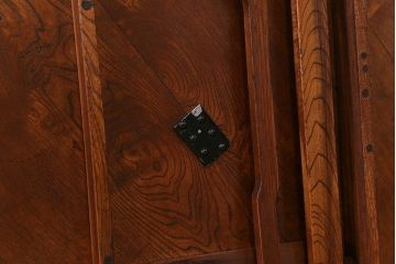 レトロ家具　昭和レトロ 古い栓材の丸型ちゃぶ台 (テーブル、机)