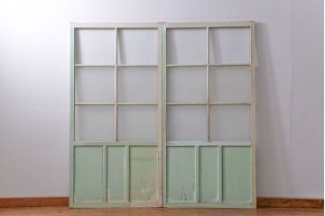 アンティーク ペンキのはげたガラス戸2枚セット(引き戸)