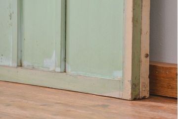 アンティーク ペンキのはげたガラス戸2枚セット(引き戸)