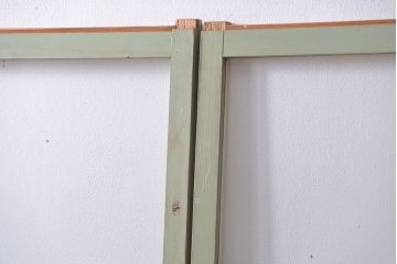 アンティーク ペンキのはげたガラス戸2枚セット(引き戸)