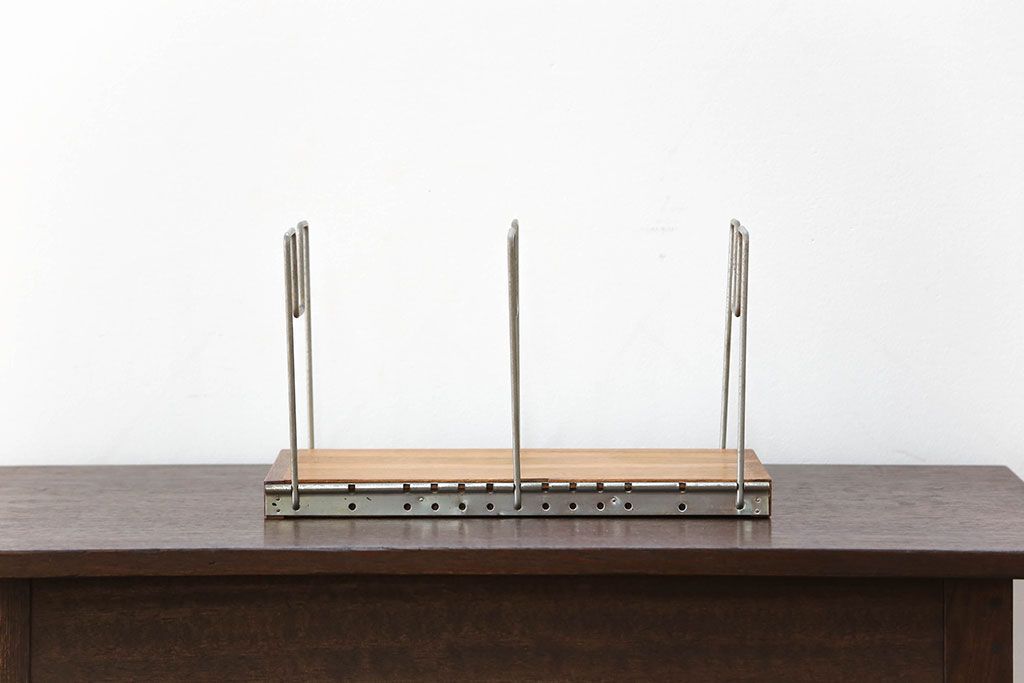 アンティーク雑貨　昭和レトロ レトロなワイヤー本立て