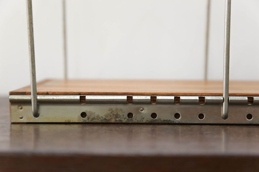 アンティーク雑貨　昭和レトロ レトロなワイヤー本立て