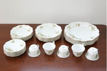 ノリタケ　カップ&ソーサー・ケーキ皿など25点