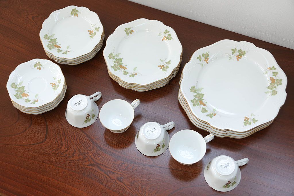 ノリタケ　カップ&ソーサー・ケーキ皿など25点