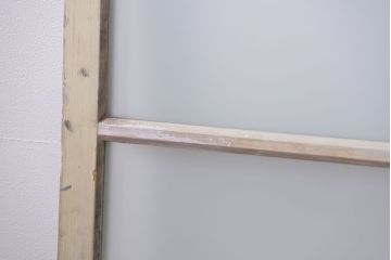 アンティーク ペンキのはげたガラス戸1枚(引き戸)