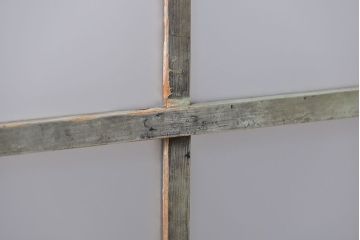 アンティーク ペンキのはげたガラス戸1枚(引き戸)