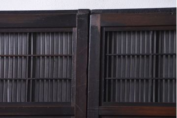 アンティーク 味わい深い　裏障子付き幅せま格子戸4枚セット(引き戸)