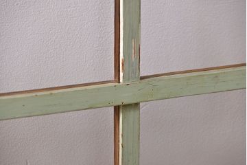 アンティーク　古い木味とペンキのはげたガラス戸4枚セット(窓)
