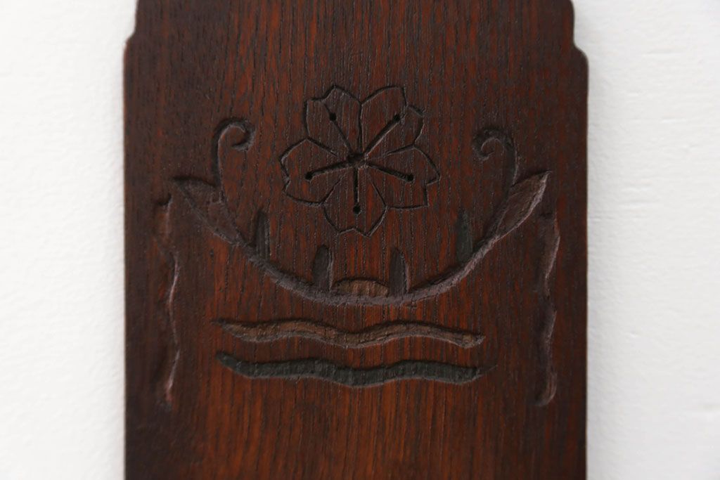 アンティーク雑貨　アンティーク 珍品!古い木の彫刻入り状差し(カードケース、図書館、図書室)