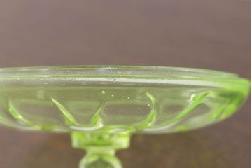 アンティーク雑貨　大正〜昭和初期!　ウランガラスキャンディーポット