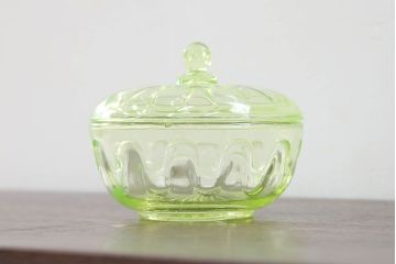 アンティーク雑貨　大正〜昭和初期!　ウランガラスキャンディーポット