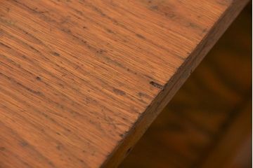 レトロ家具　昭和レトロ かわいいデザインの小さな片袖机(テーブル、デスク、在宅ワーク、在宅用)