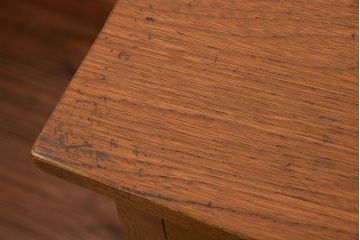 レトロ家具　昭和レトロ かわいいデザインの小さな片袖机(テーブル、デスク、在宅ワーク、在宅用)