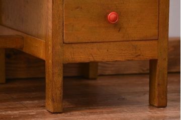 レトロ家具　昭和レトロ かわいいデザインの小さな片袖机(テーブル、デスク、在宅ワーク、在宅用)