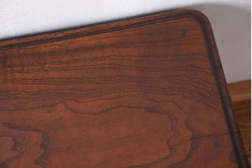 アンティーク家具　アンティーク 古い木の上質な引き出し付きサイドテーブル(机)