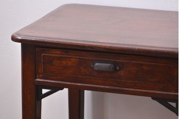 アンティーク家具　アンティーク 古い木の上質な引き出し付きサイドテーブル(机)