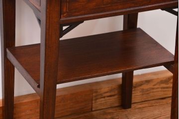 アンティーク家具　アンティーク 古い木の上質な引き出し付きサイドテーブル(机)