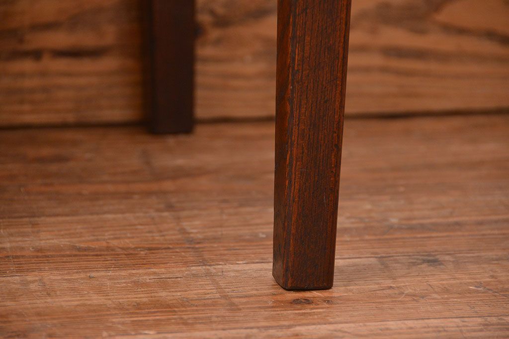 アンティーク家具　アンティーク 古い木の上質な引き出し付きサイドテーブル(机)