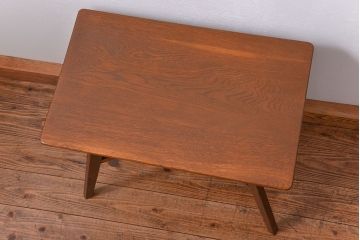 アンティーク雑貨　アンティーク 古いナラ材のレトロなサイドテーブル(センターテーブル)