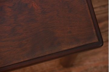 中古　シンプルなマルニ製センターテーブル(机)