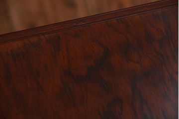 中古　シンプルなマルニ製センターテーブル(机)