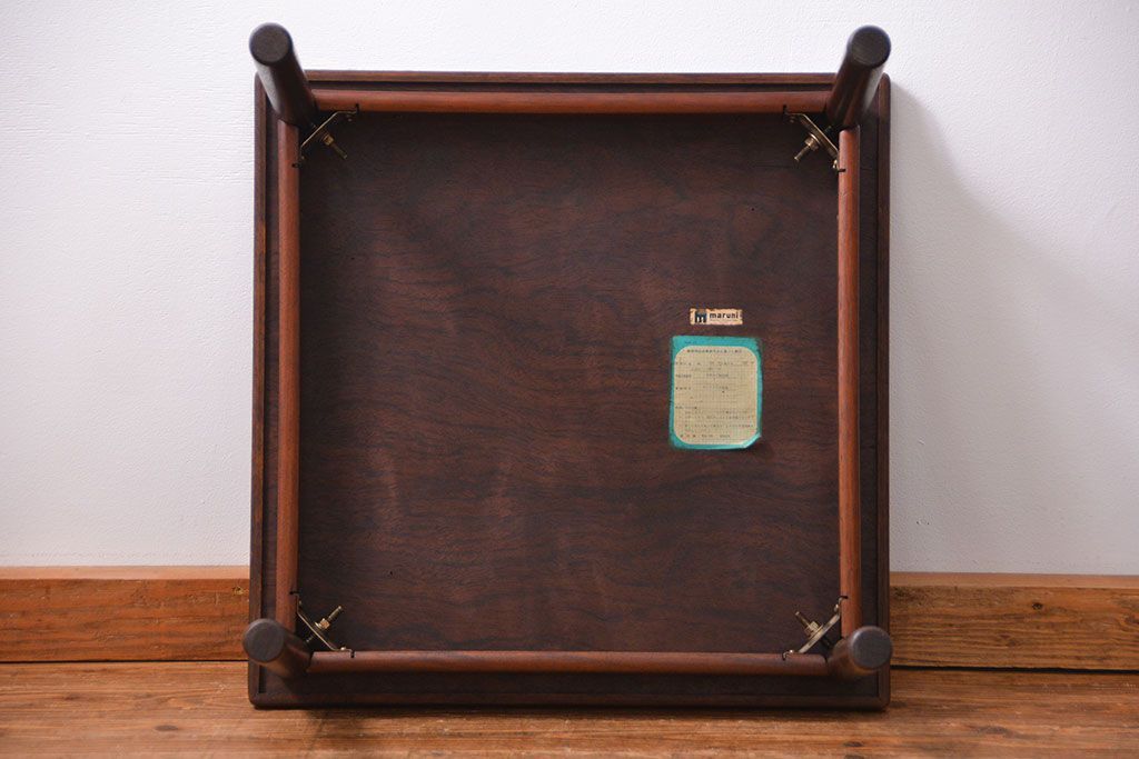 中古　シンプルなマルニ製センターテーブル(机)