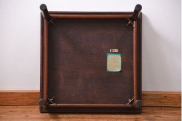 中古　シンプルなマルニ製センターテーブル(机)