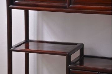 アンティーク家具　古民具・骨董 時代物!紫檀製の上品な飾り棚(茶棚)