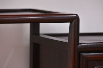 アンティーク家具　古民具・骨董 時代物!紫檀製の上品な飾り棚(茶棚)