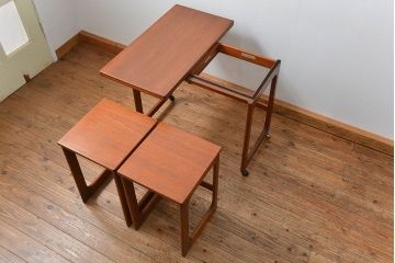 北欧家具 A.H McINTOSH(マッキントッシュ)北欧ビンテージ多機能なネストテーブル(サイドテーブル、コーヒーテーブル)