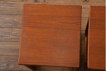 北欧家具 A.H McINTOSH(マッキントッシュ)北欧ビンテージ多機能なネストテーブル(サイドテーブル、コーヒーテーブル)