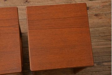 北欧家具 A.H McINTOSH(マッキントッシュ)北欧ビンテージ多機能なネストテーブル(サイドテーブル、コーヒーテーブル)