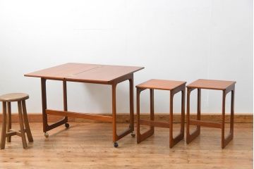北欧家具 A.H McINTOSH(マッキントッシュ)北欧ビンテージ多機能なネストテーブル(サイドテーブル、コーヒーテーブル)