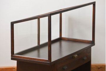 アンティーク家具　和製アンティーク　珍品　欅材を使用した古い時計屋のガラス枠付き修理用作業台(机・テーブル)